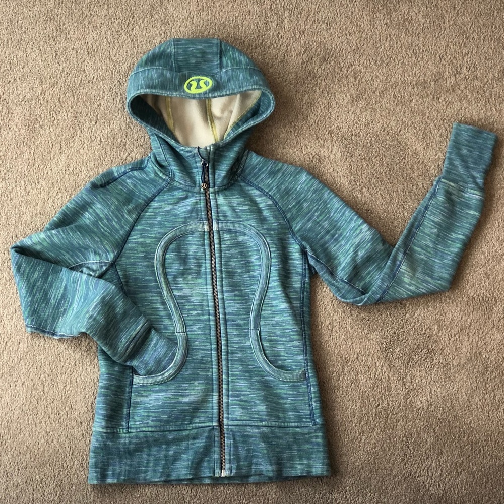 🍋lululemon scuba shirt🍋